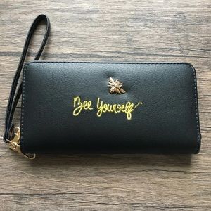 NWT “Bee Yourself” Wristlet/wallet